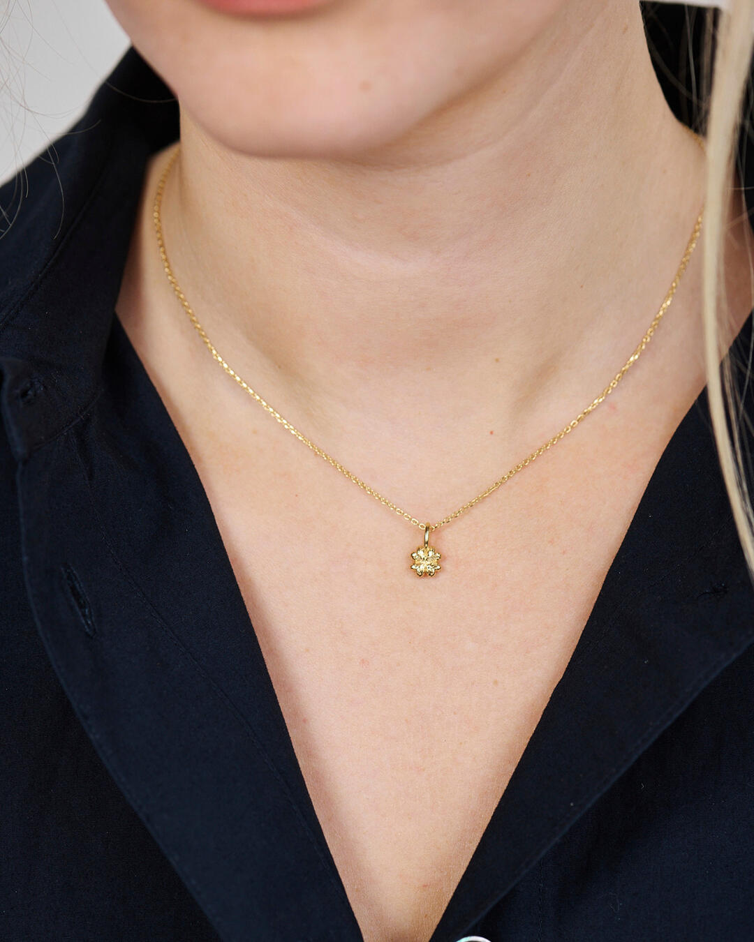 Serene Clover halskæde - forgyldt